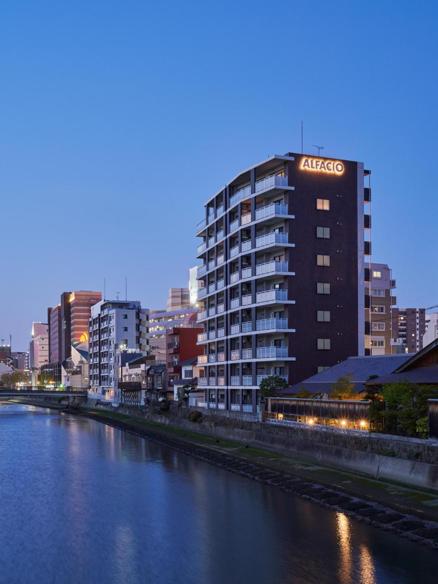 Alfacio Riverside Stay Hakata Fukuoka  Buitenkant foto